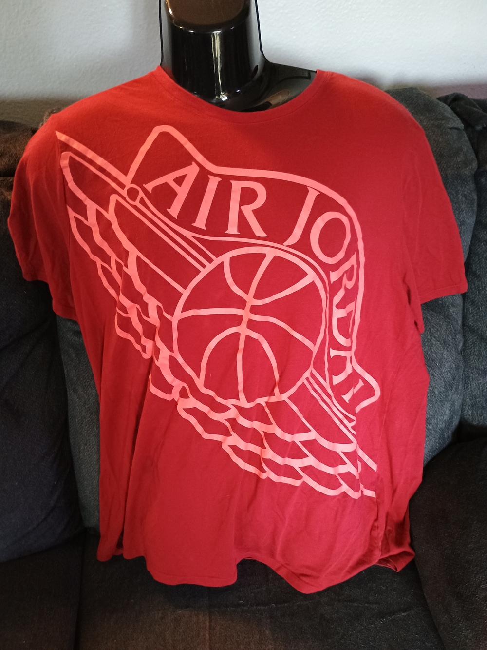 Nike Air Jordan Dri-FIT Men’s XL Red Wings Basketball Graphic T-Shirt Tee